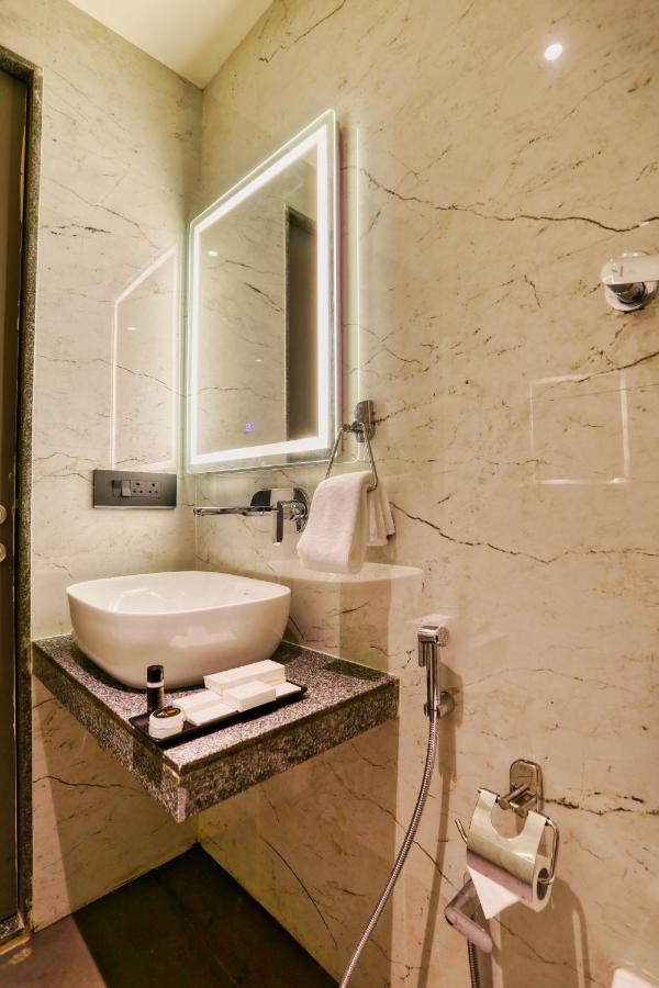 The Vincent Inn Bhopal Exterior photo